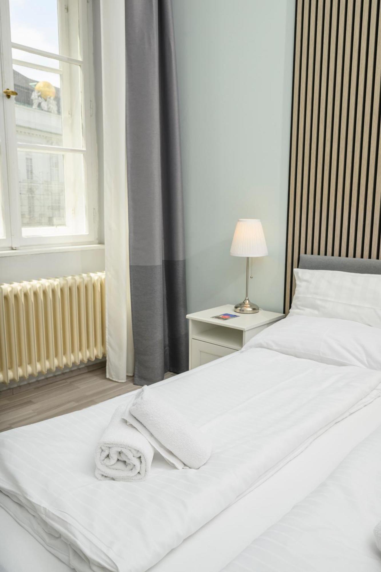 Elegance Palais Palffy Apartments Viena Exterior foto