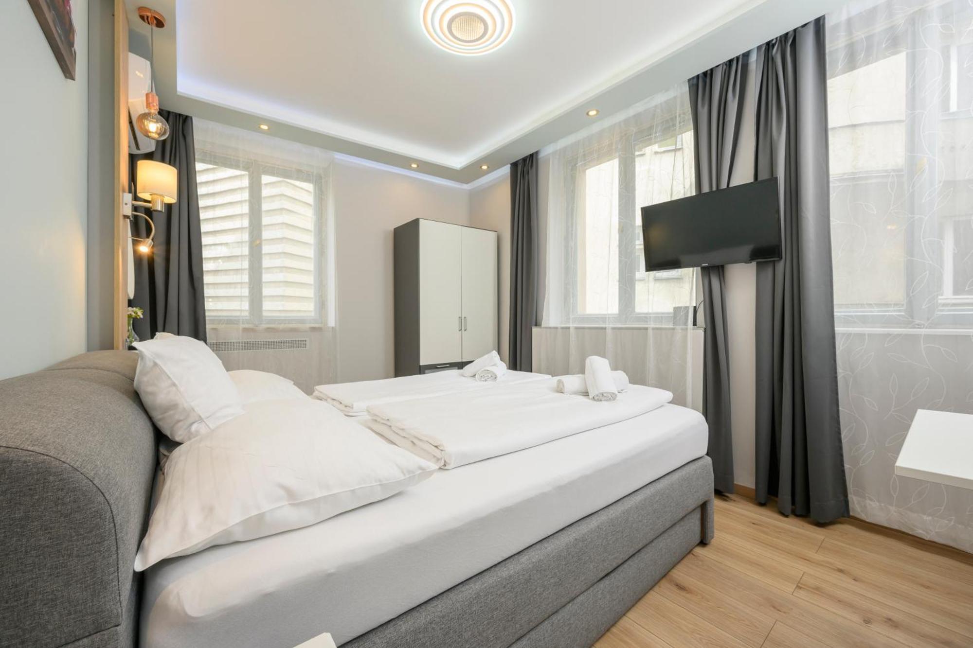 Elegance Palais Palffy Apartments Viena Exterior foto